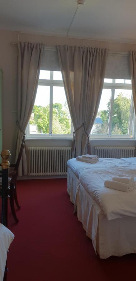 טורסבי Hotell Oernen מראה חיצוני תמונה