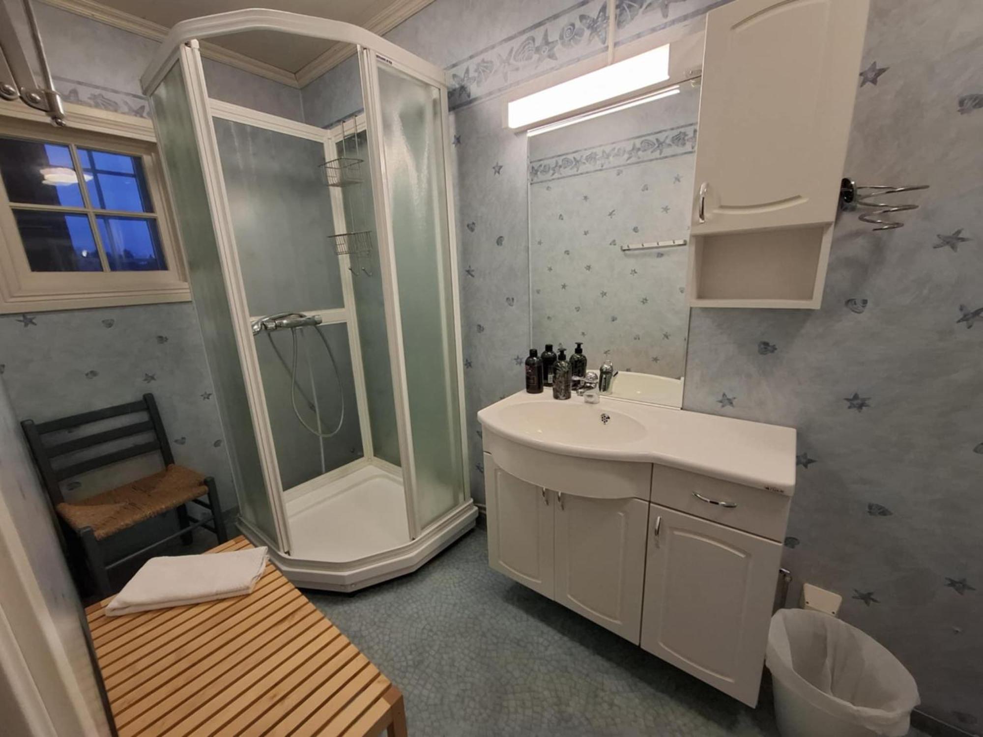 טורסבי Hotell Oernen מראה חיצוני תמונה