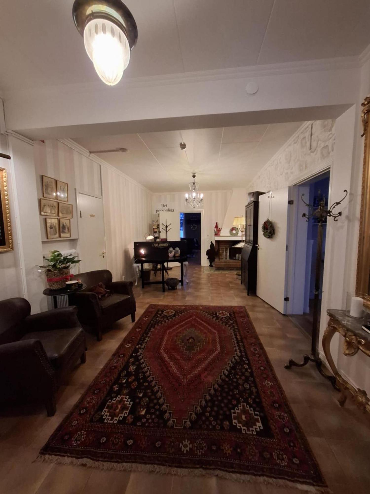 טורסבי Hotell Oernen מראה חיצוני תמונה