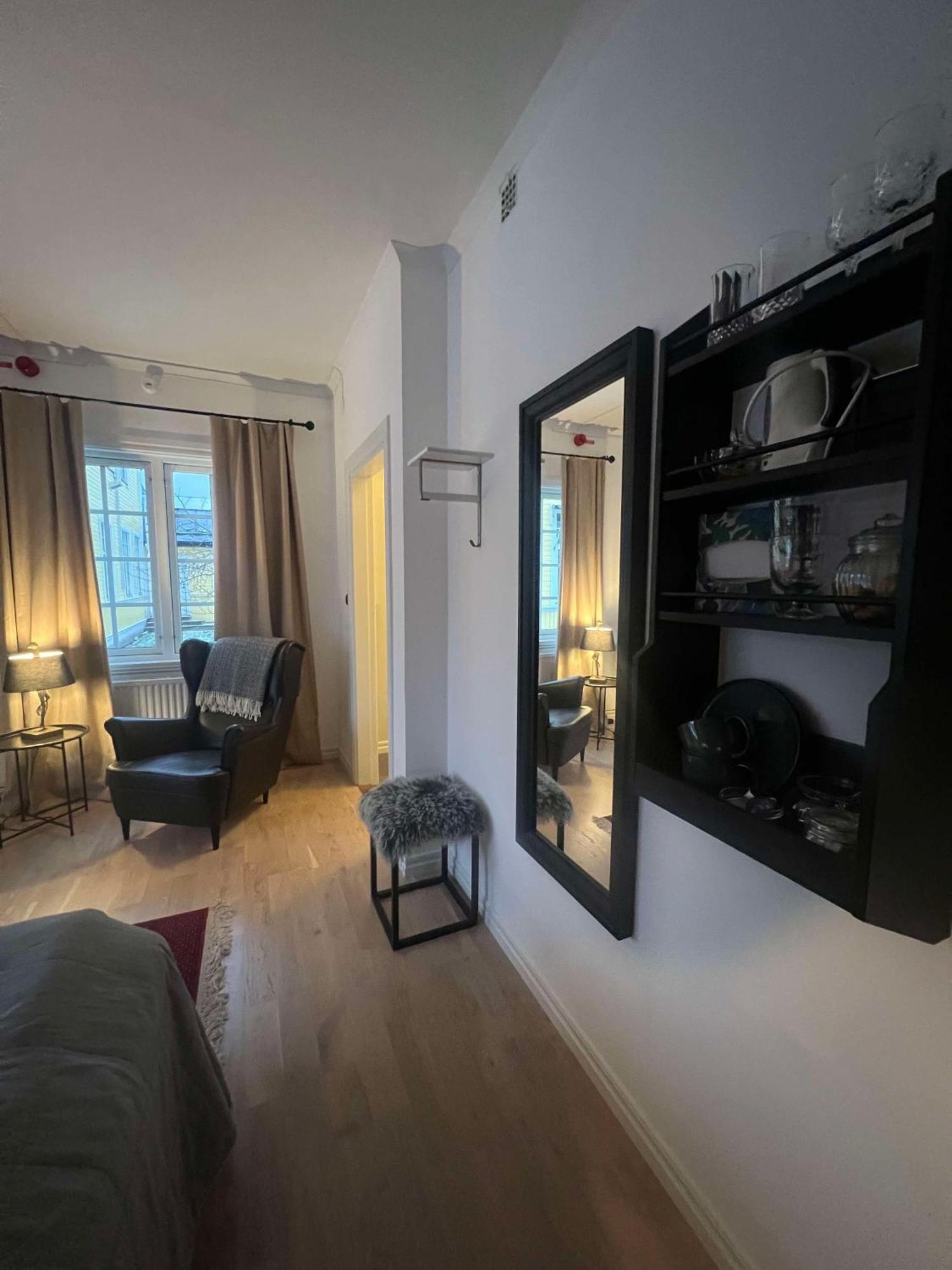 טורסבי Hotell Oernen מראה חיצוני תמונה